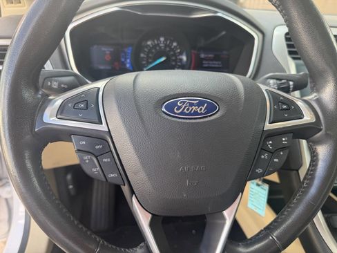 Used 2013 Ford Fusion SE image 14