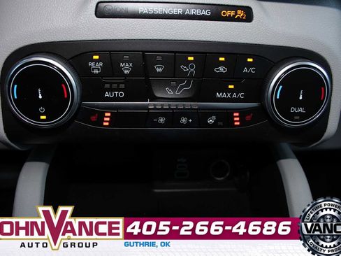Used 2024 Ford Escape Active AWD/4WD image 40