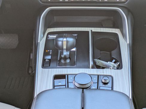 Used 2024 MAZDA CX-90 3.3 Turbo w/ Preferred Package image 21