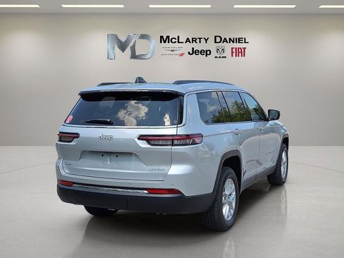 New 2025 Jeep Grand Cherokee L Laredo w/ Luxury Tech Group I AWD/4WD image 5