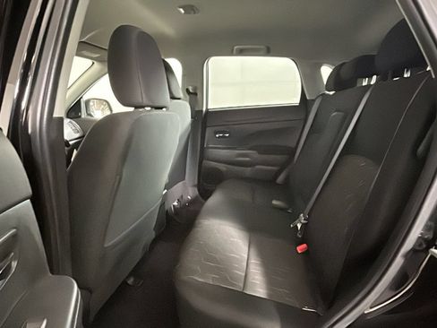Used 2025 Mitsubishi Outlander Sport ES AWD/4WD image 29
