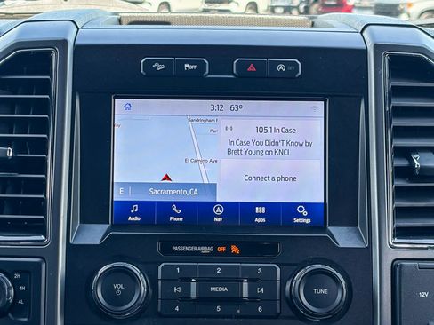 Used 2020 Ford F150 XLT w/ Equipment Group 302A Luxury AWD/4WD image 13