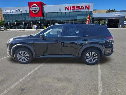 Certified 2024 Nissan Pathfinder SV