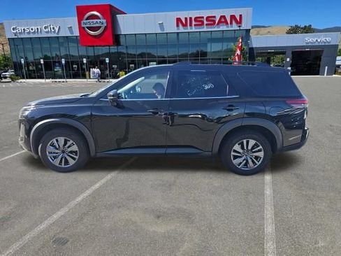 Certified 2024 Nissan Pathfinder SV AWD/4WD image 1