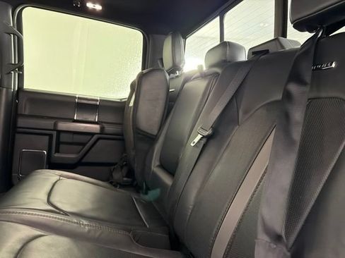 Used 2018 Ford F150 Platinum w/ Equipment Group 701A Luxury AWD/4WD image 13