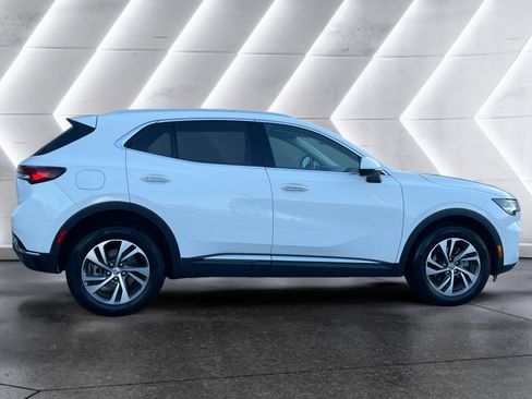 Used 2023 Buick Envision Essence image 7