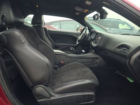 Used 2022 Dodge Challenger R/T w/ Plus Package image 10