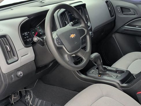 Used 2021 Chevrolet Colorado W/T w/ WT Convenience Package RWD image 2