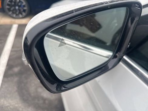 Used 2018 BMW 530i xDrive image 15