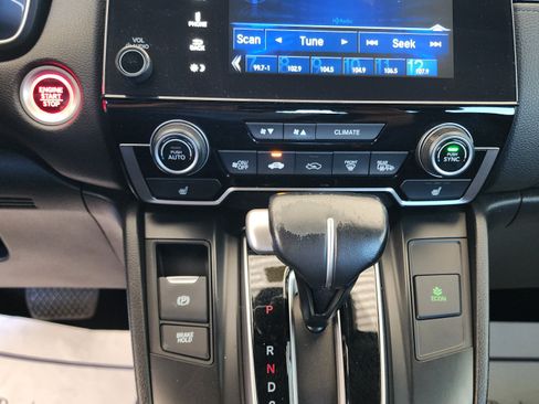 Used 2019 Honda CR-V Touring image 9
