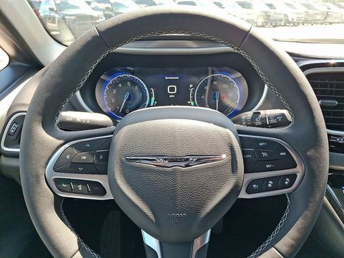New 2026 Chrysler Voyager LX FWD image 14