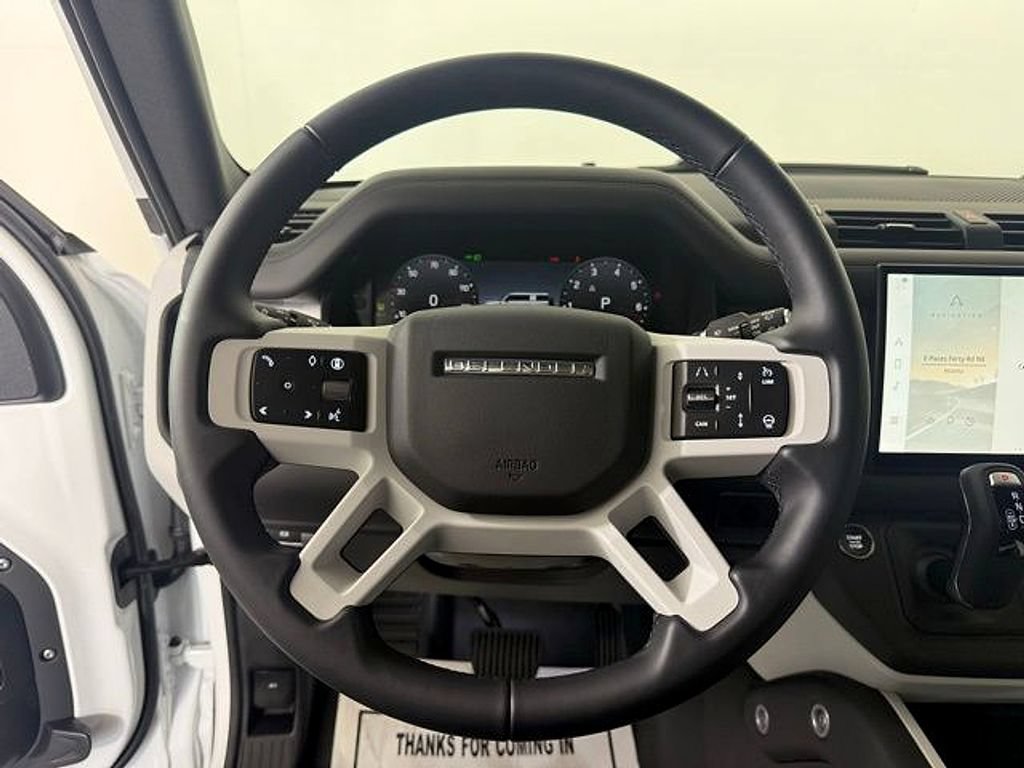 New 2025 Land Rover Defender 130 X-Dynamic SE AWD/4WD image 38