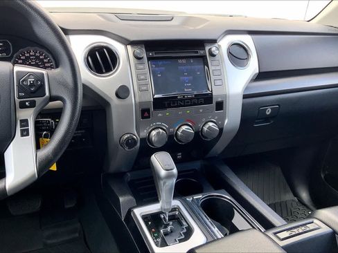 Used 2019 Toyota Tundra SR5 AWD/4WD image 16