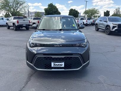 Used 2025 Kia Soul LX w/ LX Technology Package