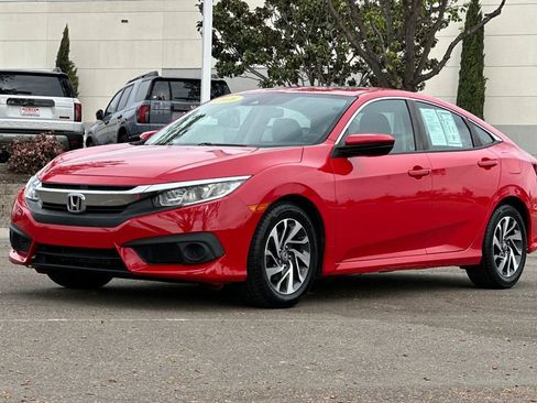 Used 2016 Honda Civic EX image 8