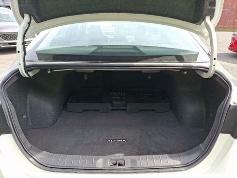 Used 2023 Nissan Altima 2.5 SR image 27