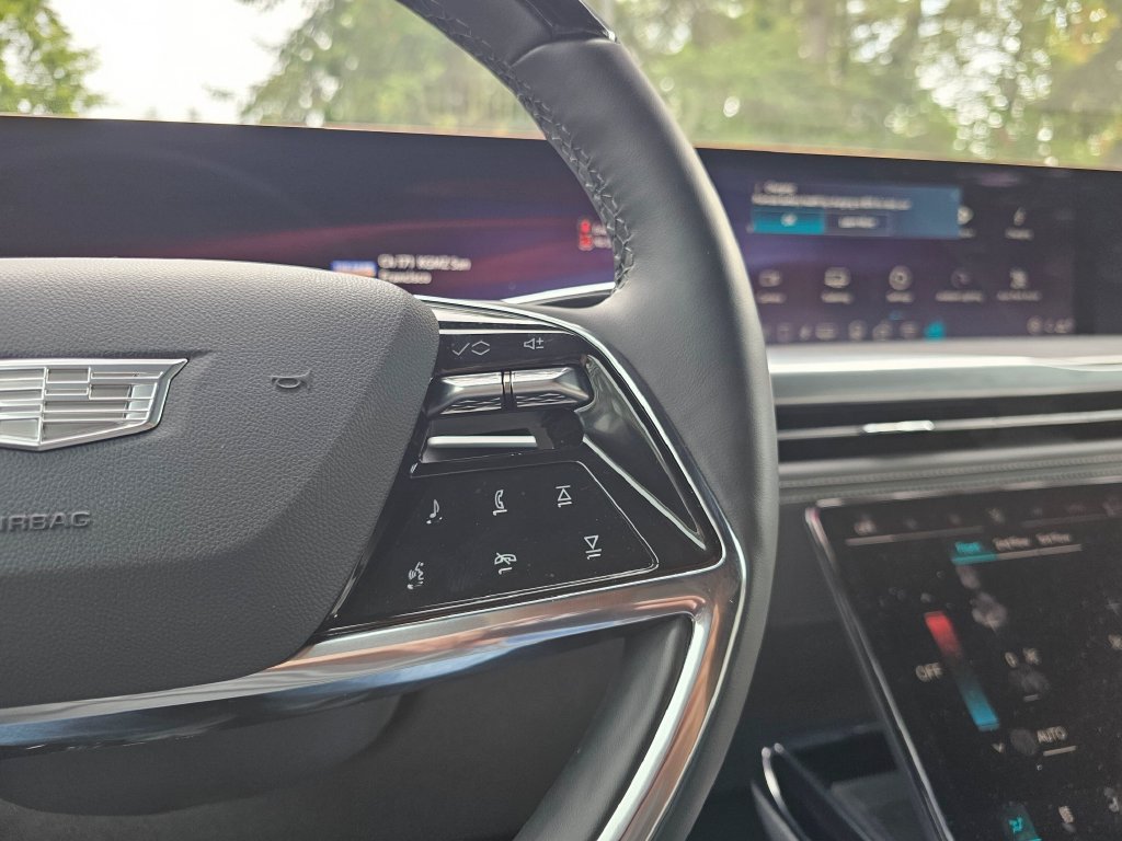 New 2026 Cadillac Escalade IQ Luxury 1 AWD/4WD image 32