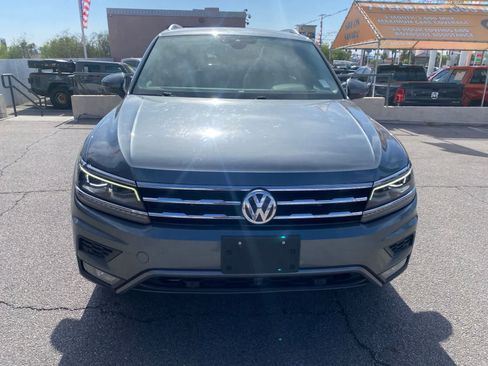 Used 2019 Volkswagen Tiguan SEL Premium AWD/4WD image 3