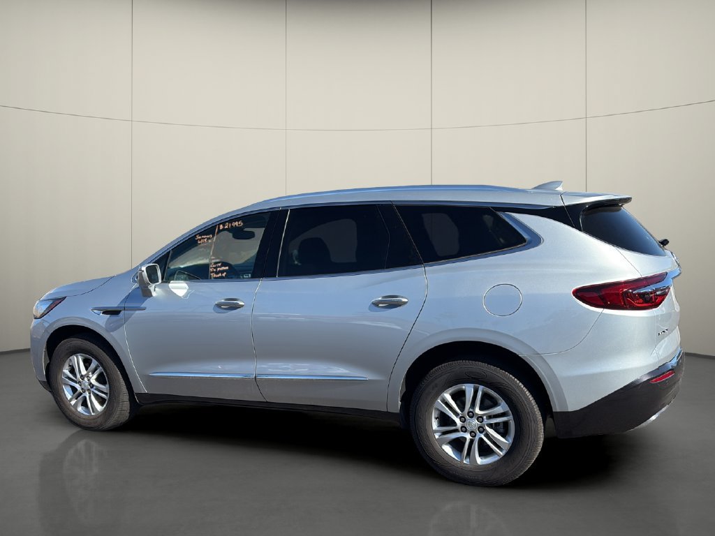 Used 2018 Buick Enclave Essence w/ Trailering Package FWD image 5