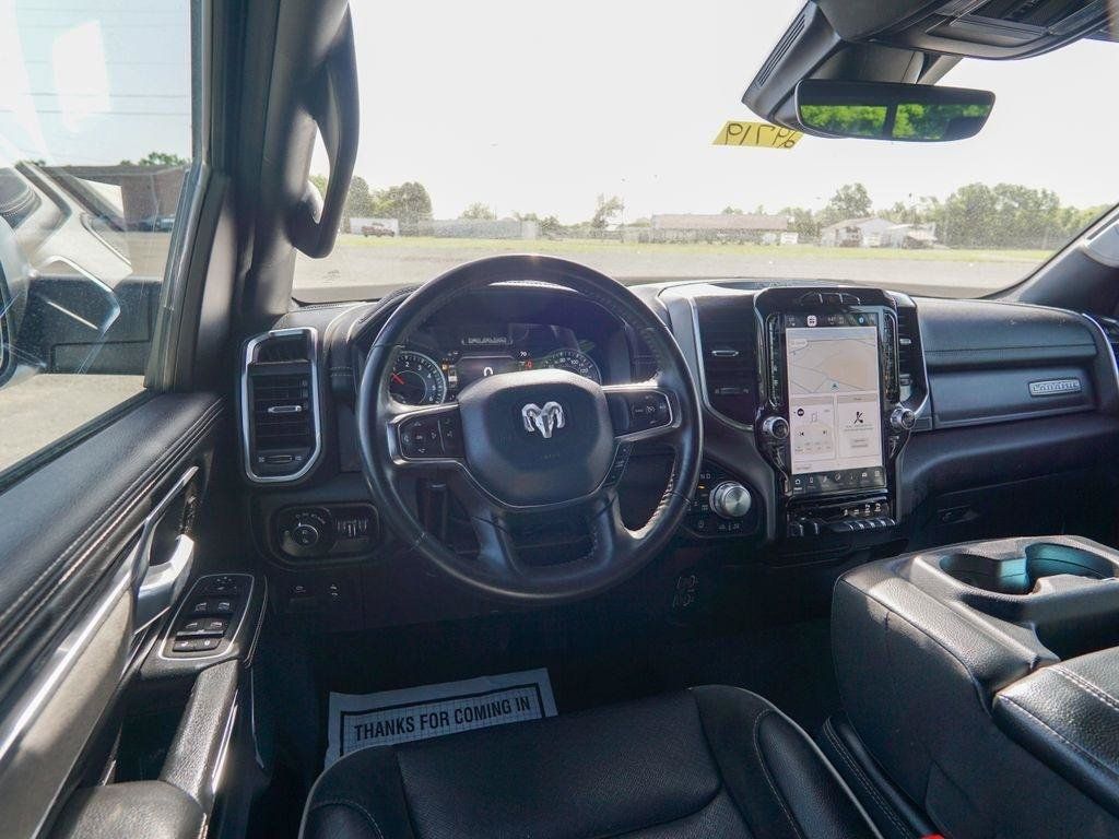 Used 2024 RAM 1500 Laramie AWD/4WD image 15