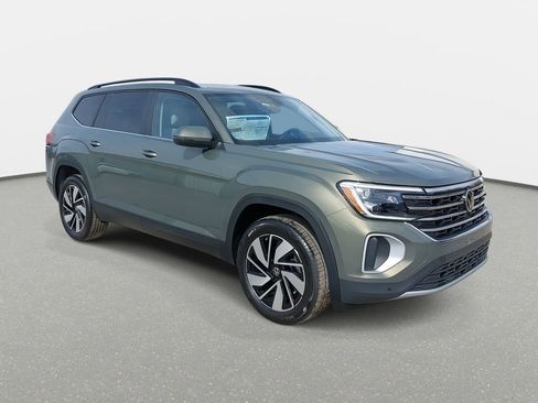 New 2026 Volkswagen Atlas SE FWD image 3