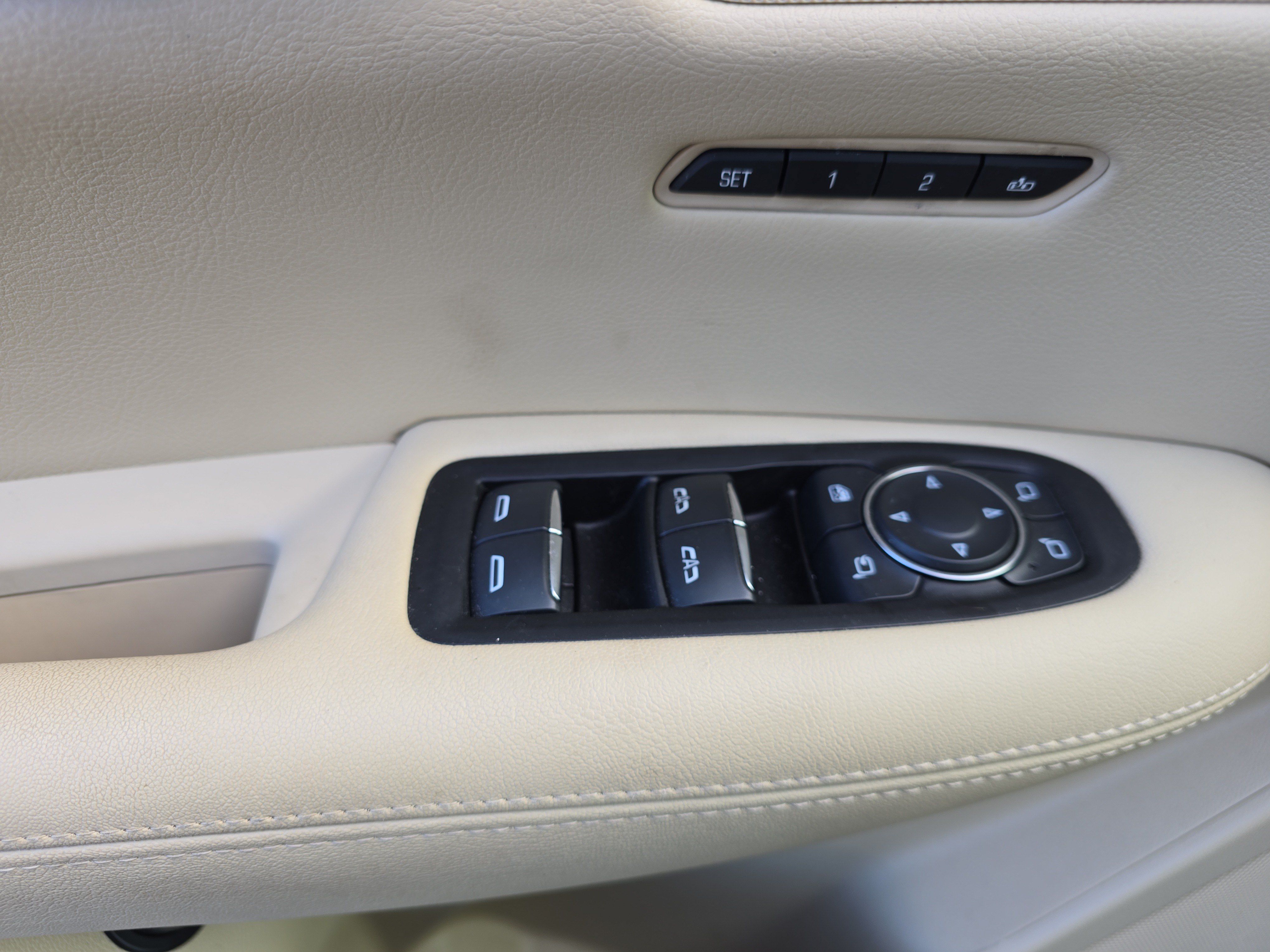Used 2019 Cadillac XT5 Premium Luxury AWD/4WD image 22