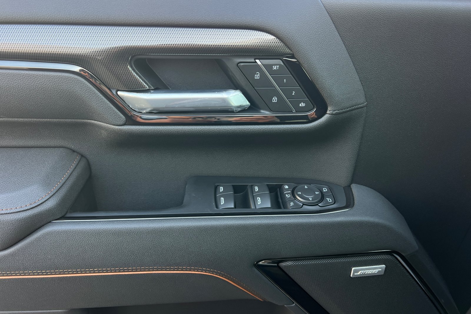New 2026 GMC Sierra 2500 AT4 w/ AT4 Premium Plus Package AWD/4WD image 9