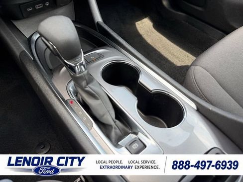Used 2024 Chevrolet Malibu LT FWD image 27