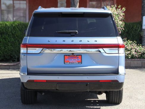 Used 2023 Lincoln Navigator L Black Label AWD/4WD image 7