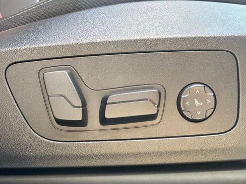 Used 2023 BMW X1 xDrive28i w/ Premium Package image 48