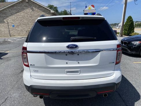 Used 2013 Ford Explorer XLT AWD/4WD image 6