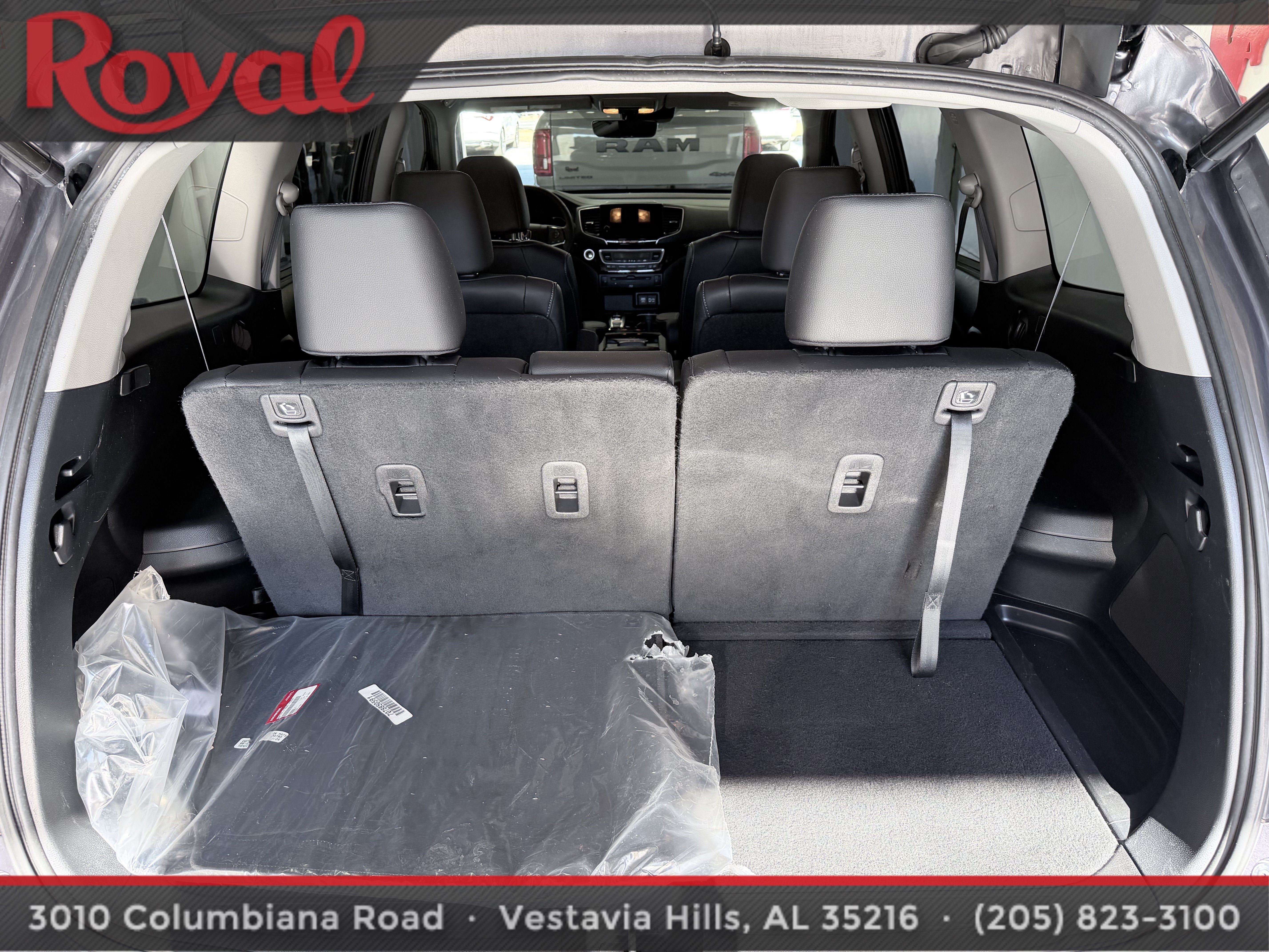 Used 2021 Honda Pilot Touring image 7