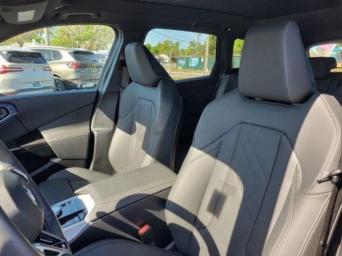 Used 2025 BMW X3 M50 image 23