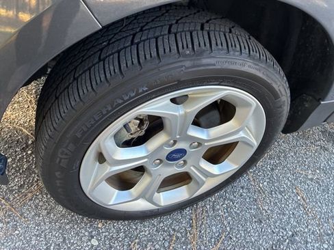 Used 2022 Ford EcoSport SE w/ SE Convenience Package image 11