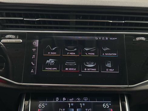 Used 2020 Audi Q8 Premium Plus w/ Premium Plus Package AWD/4WD image 30
