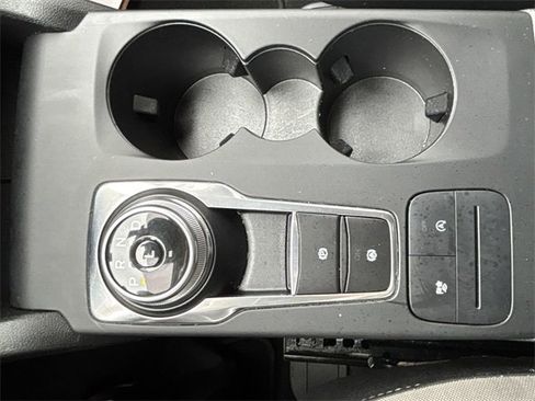 Used 2022 Ford Escape S image 19