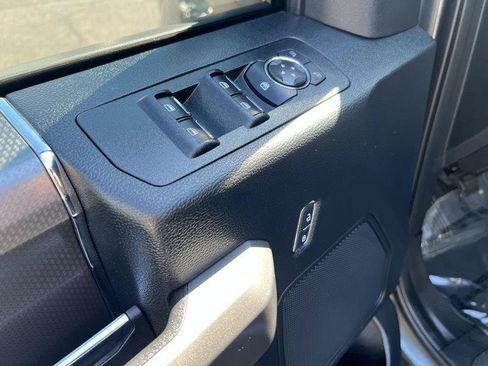 Used 2017 Ford F150 XLT w/ Equipment Group 302A Luxury RWD image 21