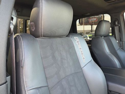 Used 2017 RAM 1500 Rebel w/ Luxury Group image 28