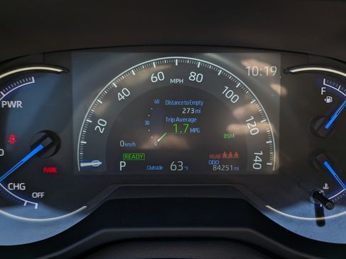 Used 2020 Toyota RAV4 XSE image 13