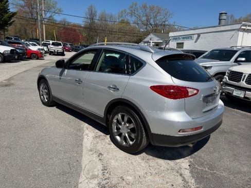 Used 2011 INFINITI EX35 Journey w/ Premium Pkg AWD/4WD image 3