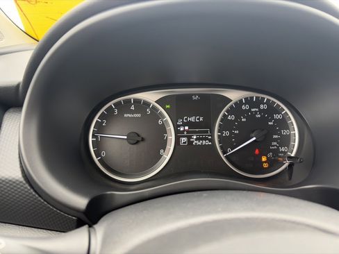 Used 2024 Nissan Kicks S image 18