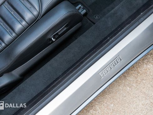 Used 2005 Ferrari 360 Spider image 33