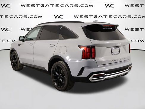 Used 2022 Kia Sorento SX FWD image 46