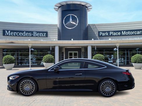 New 2026 Mercedes-Benz CLE 300 4MATIC Coupe image 3