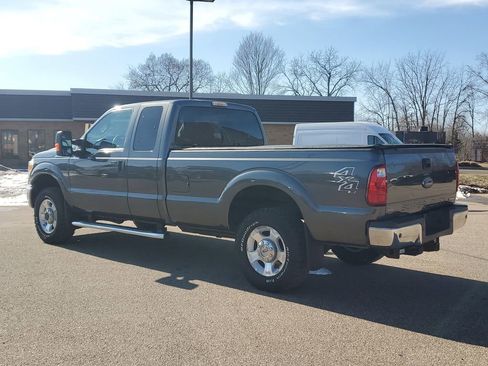 Used 2016 Ford F250 XLT w/ XLT Value Package image 4