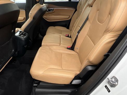 Used 2017 Volvo XC90 T6 Inscription w/ Vision Package image 22