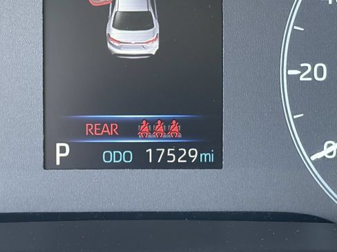 Certified 2025 Toyota Corolla LE FWD image 34