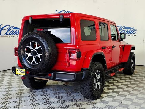 Used 2021 Jeep Wrangler Unlimited Rubicon AWD/4WD image 6