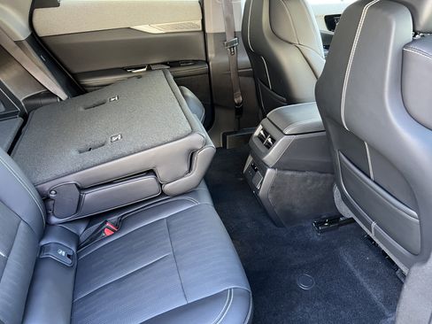 New 2025 Cadillac Optiq Sport 2 image 22