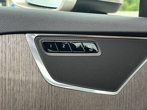 Certified 2023 Volvo XC90 B6 Plus AWD/4WD image 33
